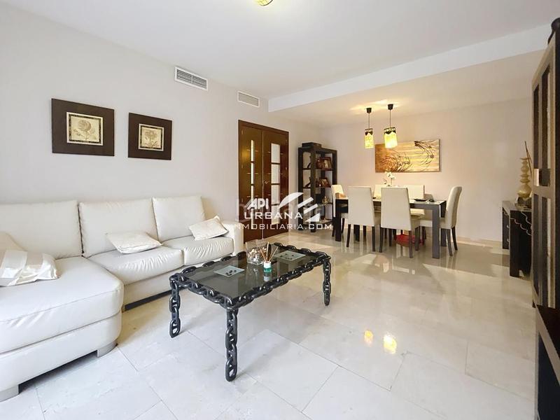 Foto f8a70945-01fe-446c-aa9b-ffc9876f5b86. Casa en El Valle Lucena