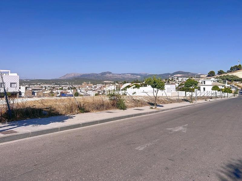 Foto f39b71b3-695d-4ea6-a3a5-bf16f821d731. Wohngrundstück in La Calzada Lucena