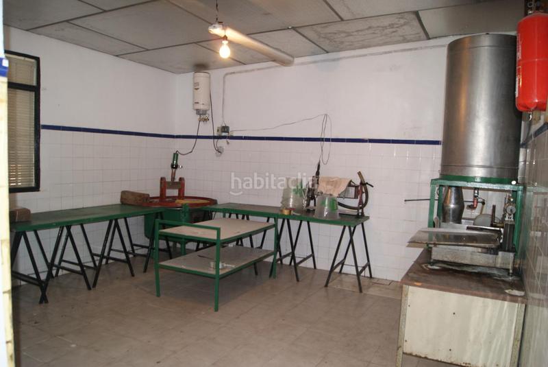 Foto 0a0d51b9-d0a9-4099-b53e-50d74486067b. Casa amb piscina a Navas del Selpillar Lucena