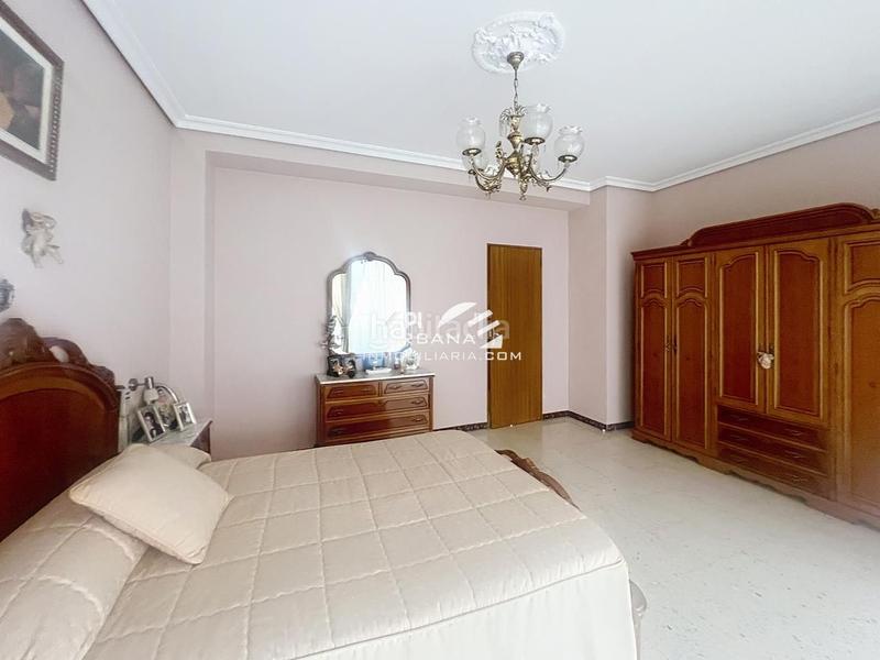 Foto 903ef88d-f4fc-420b-90ac-c5cf8e75e3ac. Maison dans Centro Lucena