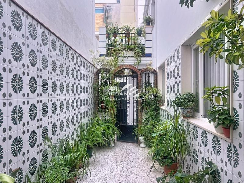 Foto f706248e-b20b-43f4-a2dd-1d1b8271db74. Maison dans Centro Lucena
