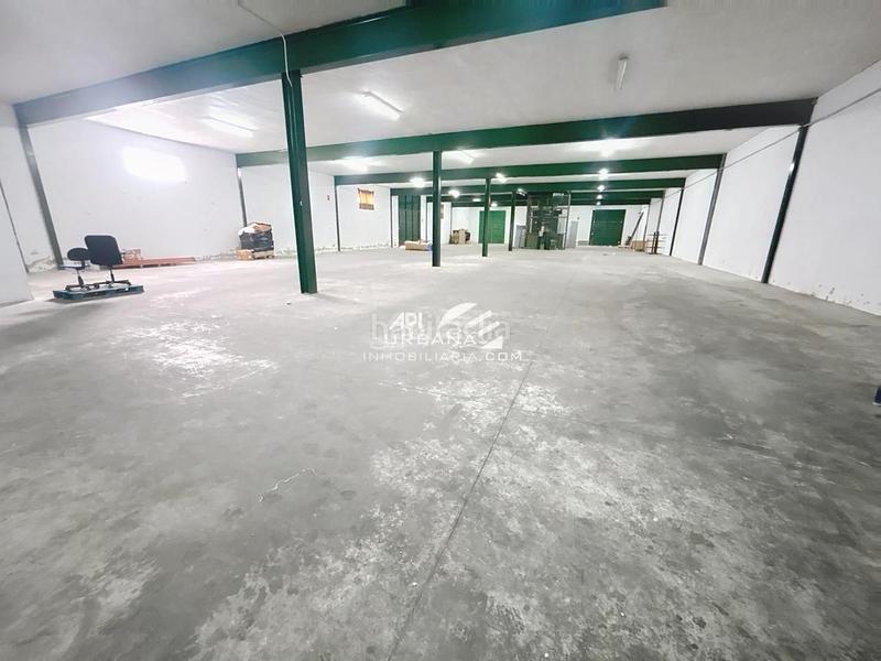 Foto b467e561-3ceb-494f-8429-1e10518a74aa. Alquiler nave industrial en San Francisco Lucena