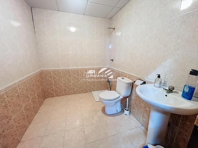 Foto da654ce5-20e8-4a00-8eef-df92a841058a. Alquiler nave industrial en San Francisco Lucena