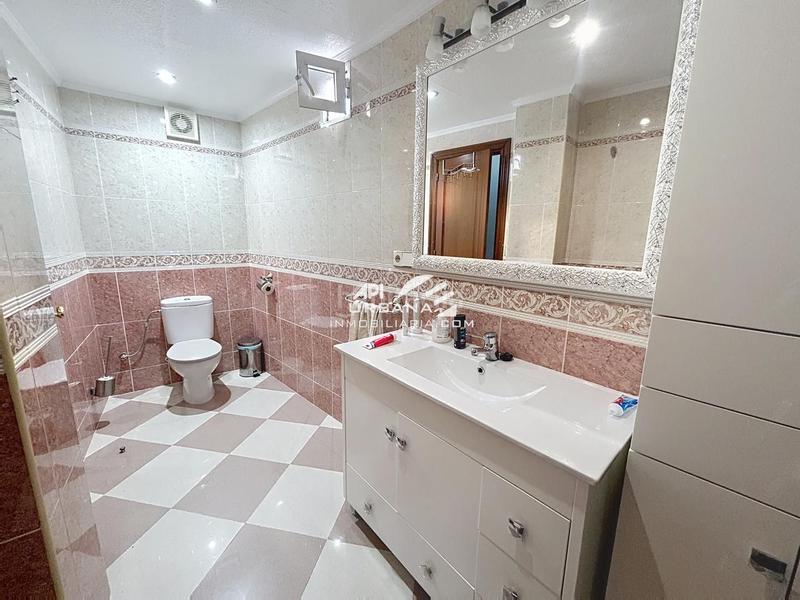 Foto 19c26300-8a9f-4b22-973d-f10a4c5ac546. Piso en Las Tinajerías - Juderías Lucena