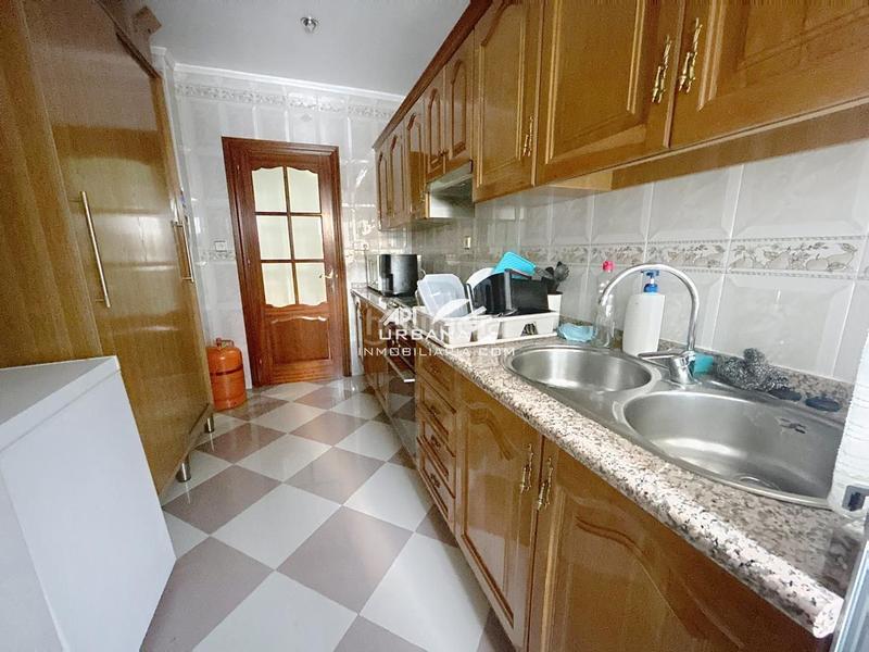 Foto 68ee9af2-e6f8-460a-9926-8d4678c733b8. Piso en Las Tinajerías - Juderías Lucena