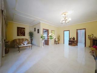 Haus  De los poleares