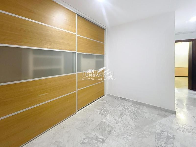 Foto 60a677ed-79d0-4921-adeb-6a667a5f2244. Appartamento con parcheggio in El Carmen - La Barrera Lucena