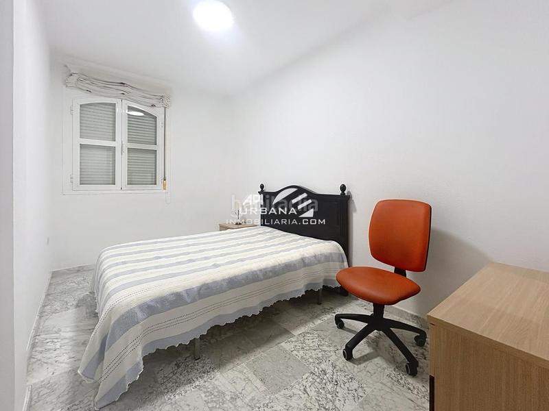 Foto adec0e73-8d69-416b-802f-0706e602f937. Appartamento con parcheggio in El Carmen - La Barrera Lucena