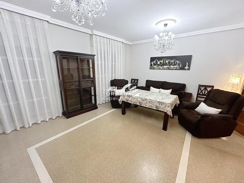 Foto 6ee23500-71a5-4a9a-bb42-44b362c29f77. Etagenwohnung mit parking in San Francisco Lucena