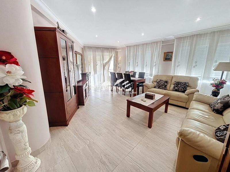 Foto 30bed12b-9466-4b22-9fd1-10647269313d. Etagenwohnung in Centro Lucena