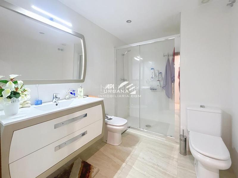 Foto ca52f569-5193-4ad9-b8eb-cf97b0b2eb5f. Piso en Centro Lucena