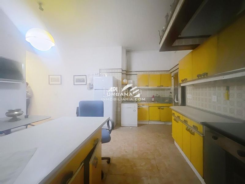 Foto 0fa682d4-f62a-44ed-930a-38353aa9a3d5. Piso en Centro Lucena