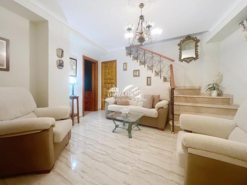 Foto 73d2318e-eaeb-4b7f-ac4b-81743cd2ef80. Casa in El Carmen - La Barrera Lucena