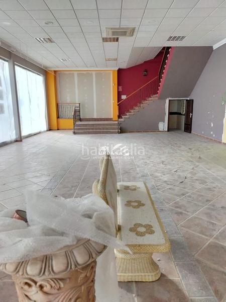Foto 8e9827f9-48eb-4abb-88bd-7d7728a12f7e. Rent industrial building in El Valle Lucena