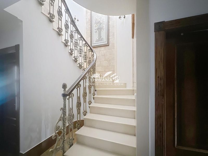 Foto 5e417764-765b-4703-a27f-1ff2798f3f06. Casa amb piscina a El Carmen - La Barrera Lucena