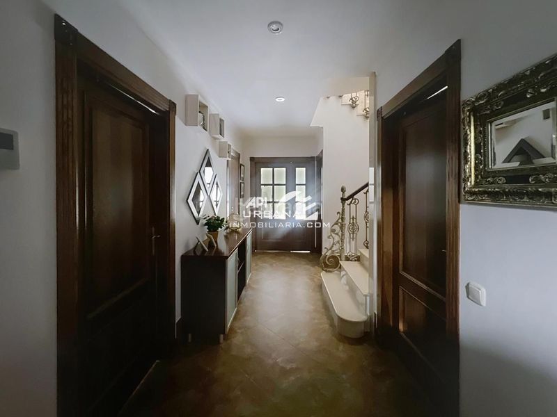 Foto 6835593c-ca59-4260-bf80-fee6978cff12. Casa amb piscina a El Carmen - La Barrera Lucena