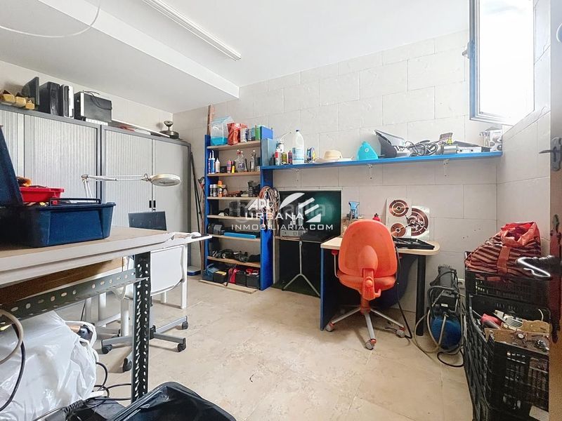 Foto 7e7c9702-0161-4a4b-8c55-048a9c23d05b. Casa amb piscina a El Carmen - La Barrera Lucena