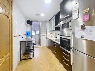 Flat  De joan margarit