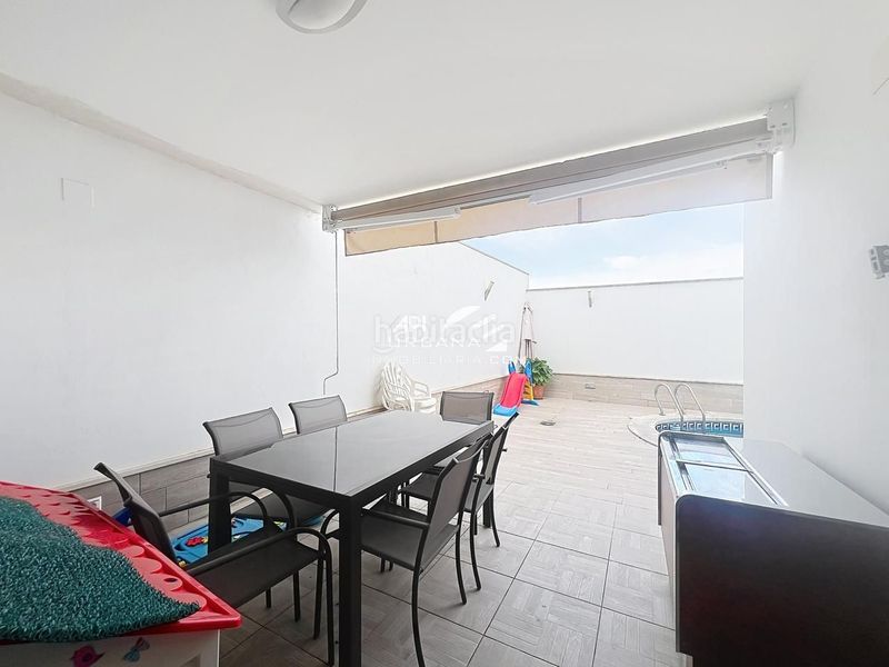 Foto e6ba6e51-5d3a-452a-ae07-436c498eaba5. Casa amb aparcament piscina a El Valle Lucena