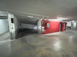 Aparcament cotxe a Francisco De Paula Cortés (Ballesteros)