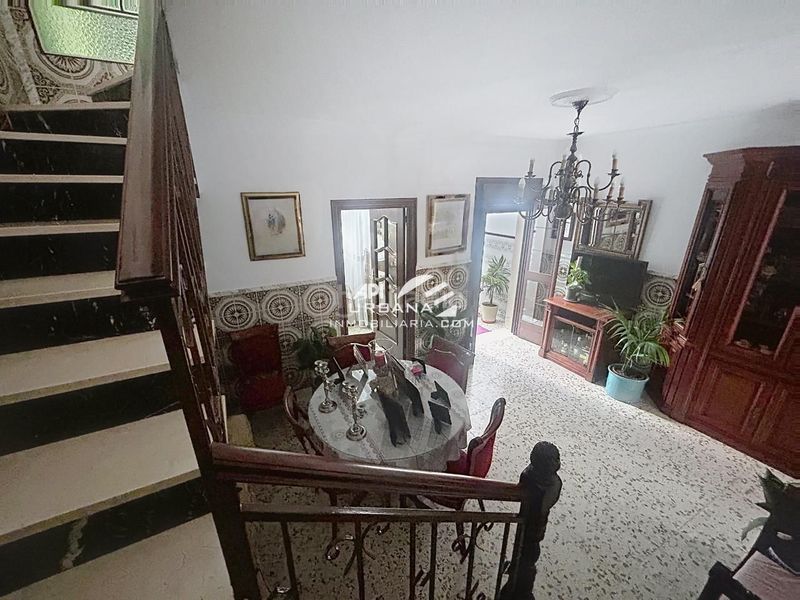 Foto 17573008-be15-47db-b46d-5599403fbb8b. Casa amb piscina a La Calzada Lucena