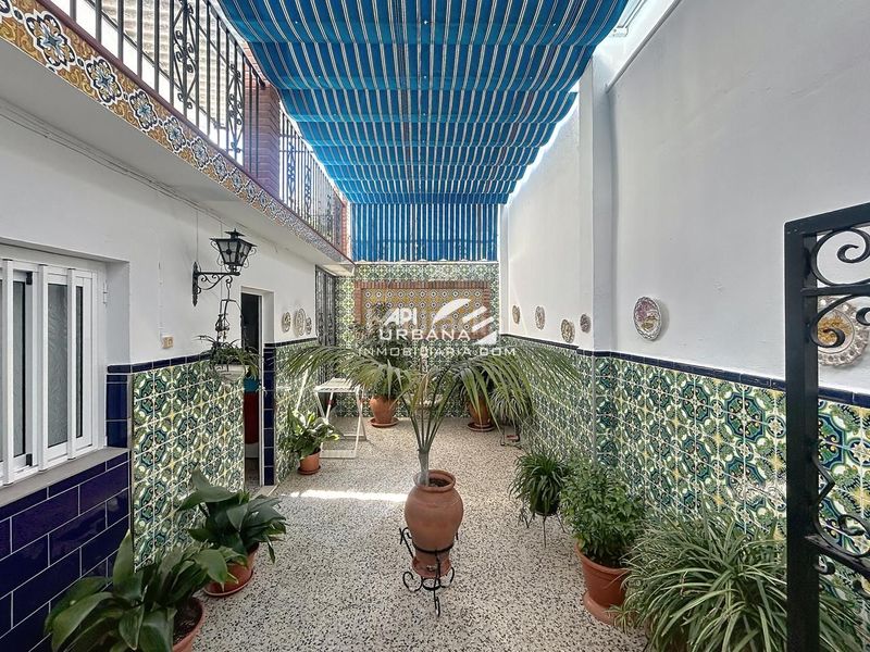 Foto 20a393e7-db79-47a7-b3a9-098910b2ea3f. Casa amb piscina a La Calzada Lucena