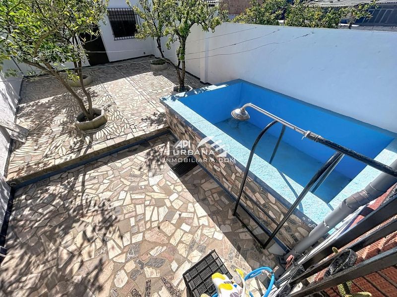 Foto d167d2b8-de7b-49db-ac19-6b3621dd6d87. Casa amb piscina a La Calzada Lucena