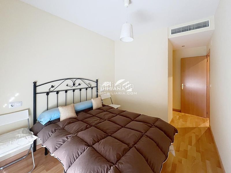 Foto b0f30adf-1ae9-4c1a-8c8e-0b98643201ba. Pis amb aparcament a El Valle Lucena