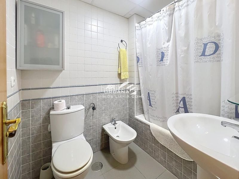 Foto d19219bc-2377-46fc-baf3-104737b486c2. Pis amb aparcament a El Valle Lucena