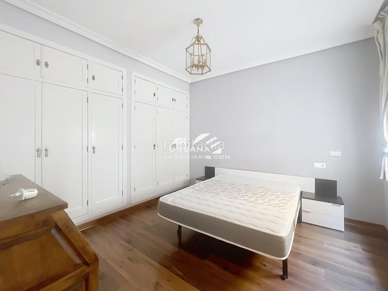 Foto 1577da24-86e8-42bc-a99c-4ef804f8dc87. Edificio en Centro Lucena