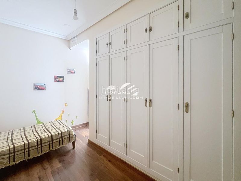 Foto 3bcdb41c-a0ee-4609-bcba-2d0be3758d37. Edifici a Centro Lucena