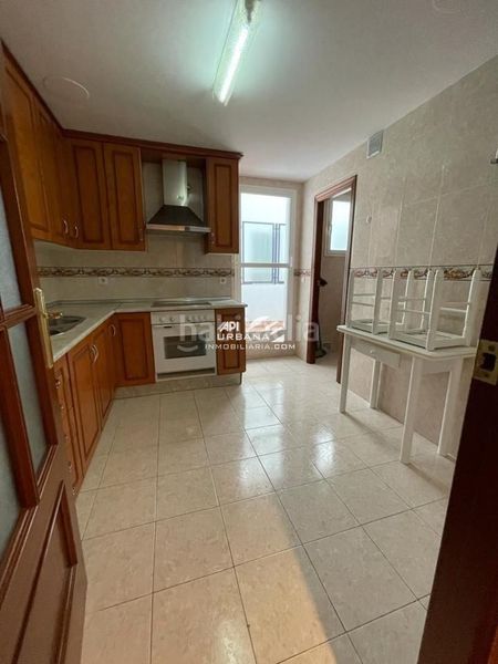Foto 1f08e6f6-95e1-4e02-ba21-228d05117425. Pis a Centro Lucena