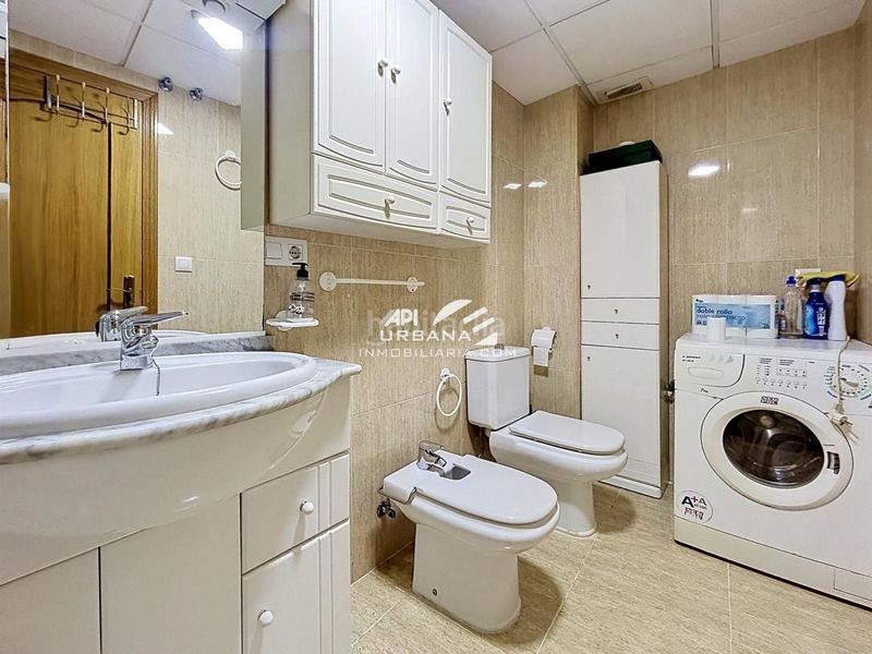 Foto 71925d85-be4e-4374-9665-730c44c03037. Planta baixa a Centro Lucena