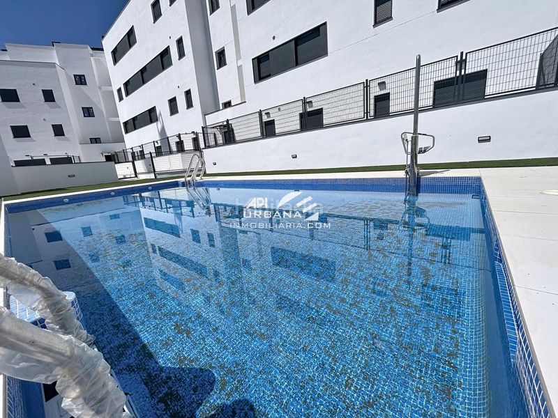 Foto 125c0f66-0fb4-4b62-8de2-fe4dce2e0595. Pis amb aparcament piscina a Poleares Lucena
