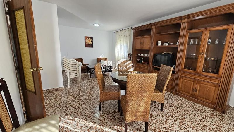 Foto c9b8d793-54a7-459e-9335-a591e4c30c43. Casa a Monturque