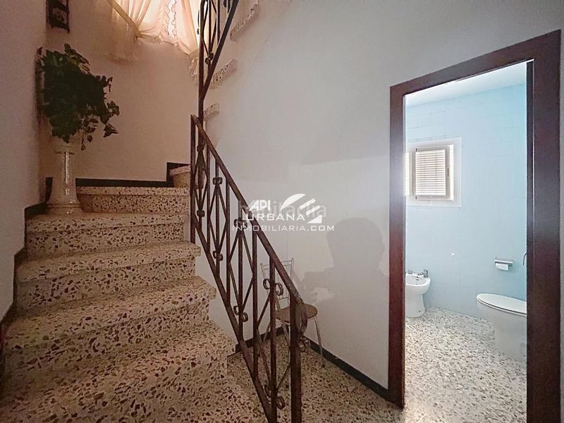 Foto 960f8b8e-c8f6-40c2-b839-833e1e9c2305. Casa a Rute