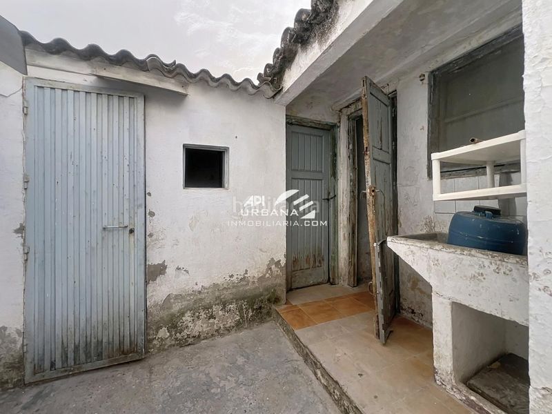 Foto ac4a6029-7a39-4f2e-a928-6cc8d4d296b7. Casa a Hoya del Molino Lucena