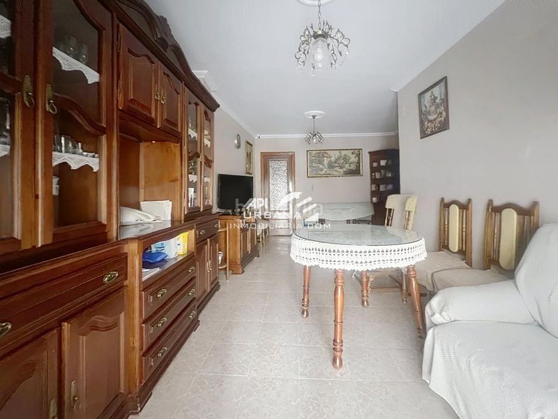 Foto bff6afa9-6f69-4149-aff1-fbb67004409a. Pis a Centro Lucena