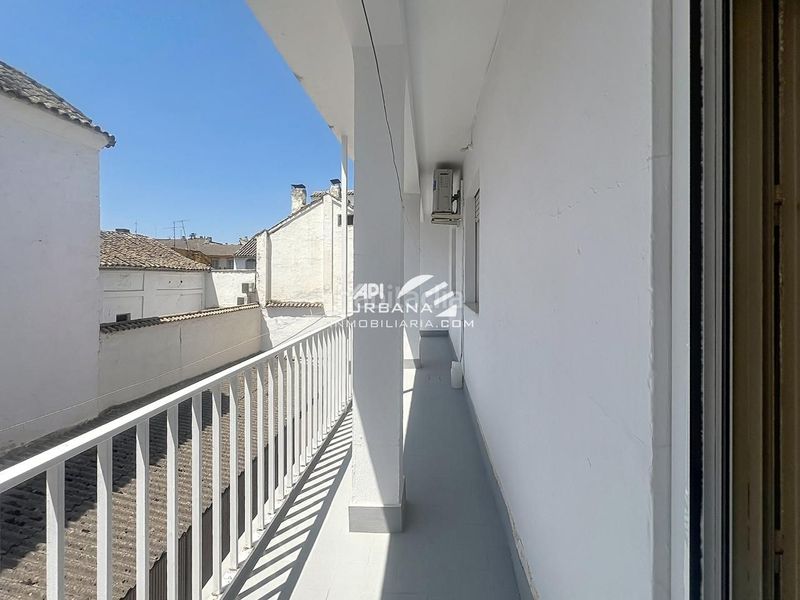 Foto acd27f27-225b-4485-87f1-27b0b920f2ef. Pis a Centro Lucena