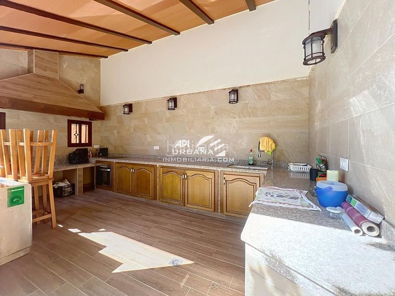 Foto 76981f87-42d8-4671-8447-fb13dacbddbe. Casa amb piscina a San Francisco Lucena