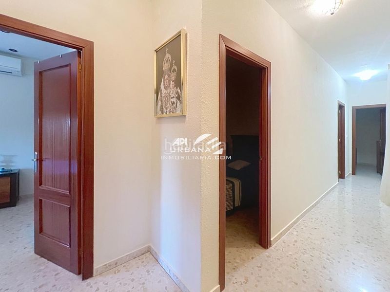 Foto b881161d-5aad-40cd-ba7e-c3cb41e46201. Casa amb piscina a San Francisco Lucena