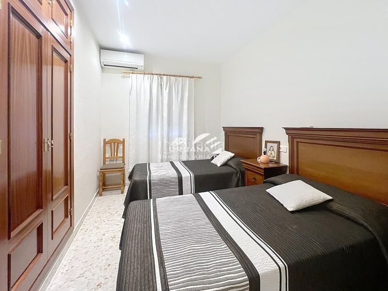 Foto f99edf19-a55c-4751-a9b0-d4ed73ec21a3. Casa amb piscina a San Francisco Lucena
