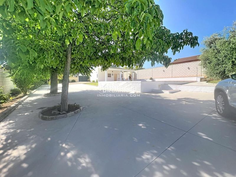 Foto 5e48baf0-bbe6-4078-9725-051de1d02476. Casa amb piscina a Las Vegas - Campoaras Lucena