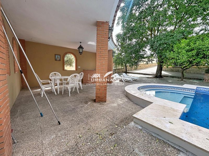 Foto 1ea96a77-5e1f-4b79-bb41-6622141fe0e3. Casa a El Carmen - La Barrera Lucena