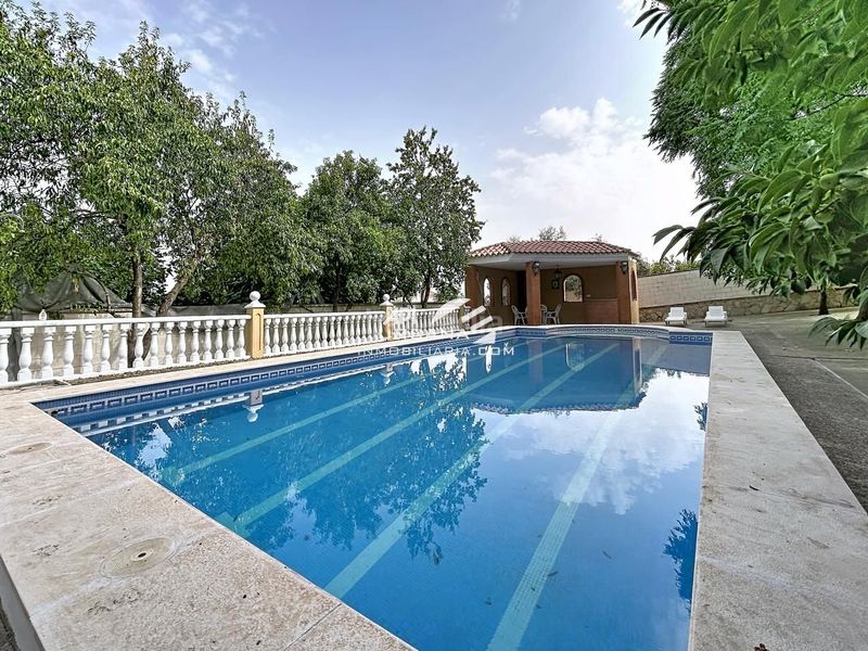 Foto 43115aa7-59fd-4aaa-bcc8-a239e568bad1. Casa a El Carmen - La Barrera Lucena