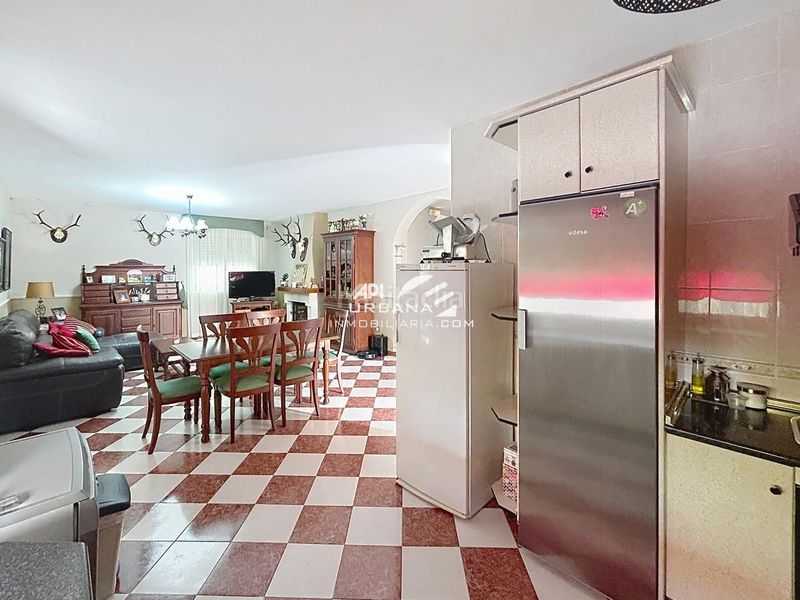 Foto 6be20f87-a712-4851-9131-a9b8644de2cc. Casa a El Carmen - La Barrera Lucena