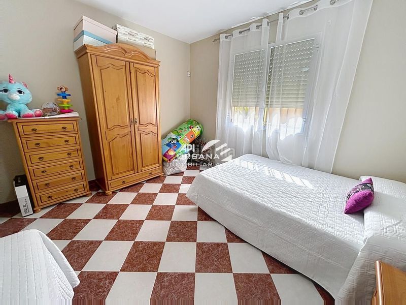 Foto d68671a0-9cdb-4b45-88c1-cc35be68e838. Casa a El Carmen - La Barrera Lucena
