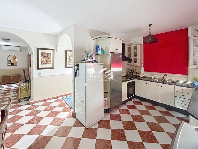 Foto e7455ad0-05a5-4f32-b837-6a85df9bdb86. Casa a El Carmen - La Barrera Lucena