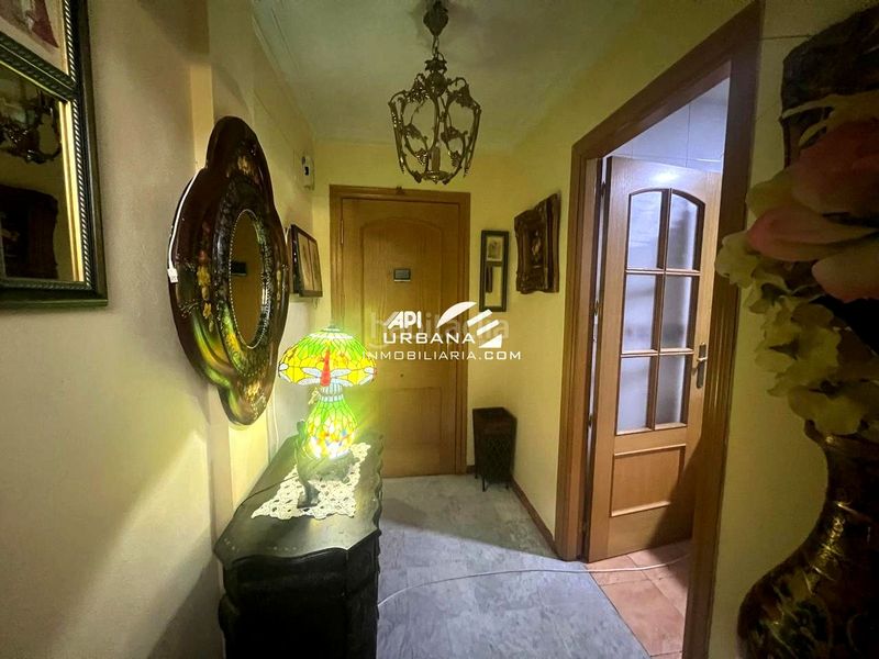 Foto b49d6a23-db55-4431-baa8-372b7ddaf336. Planta baixa a Centro Lucena