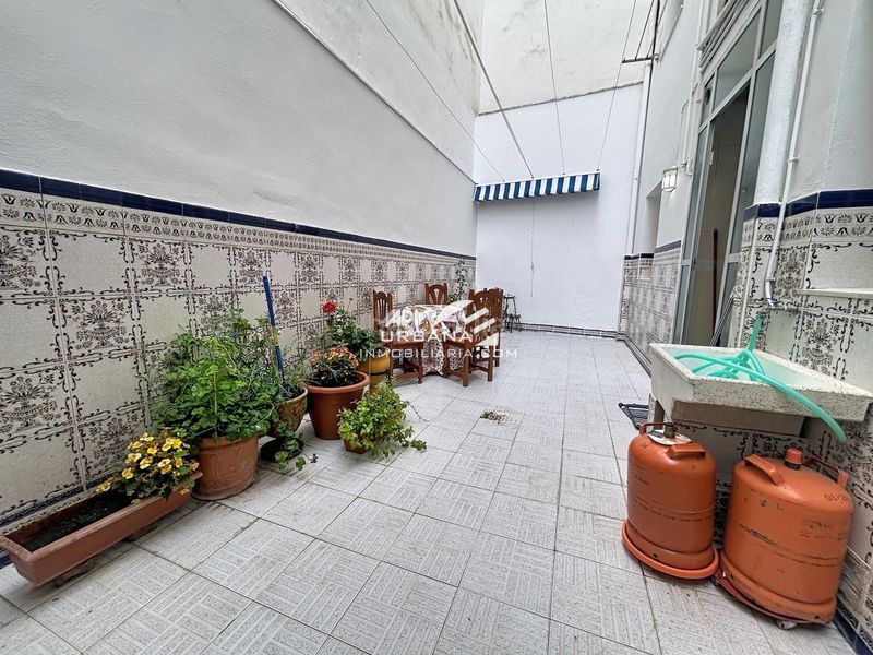 Foto d98b8c79-a37c-43d1-b116-97fd1e3e616b. Planta baixa a El Carmen - La Barrera Lucena